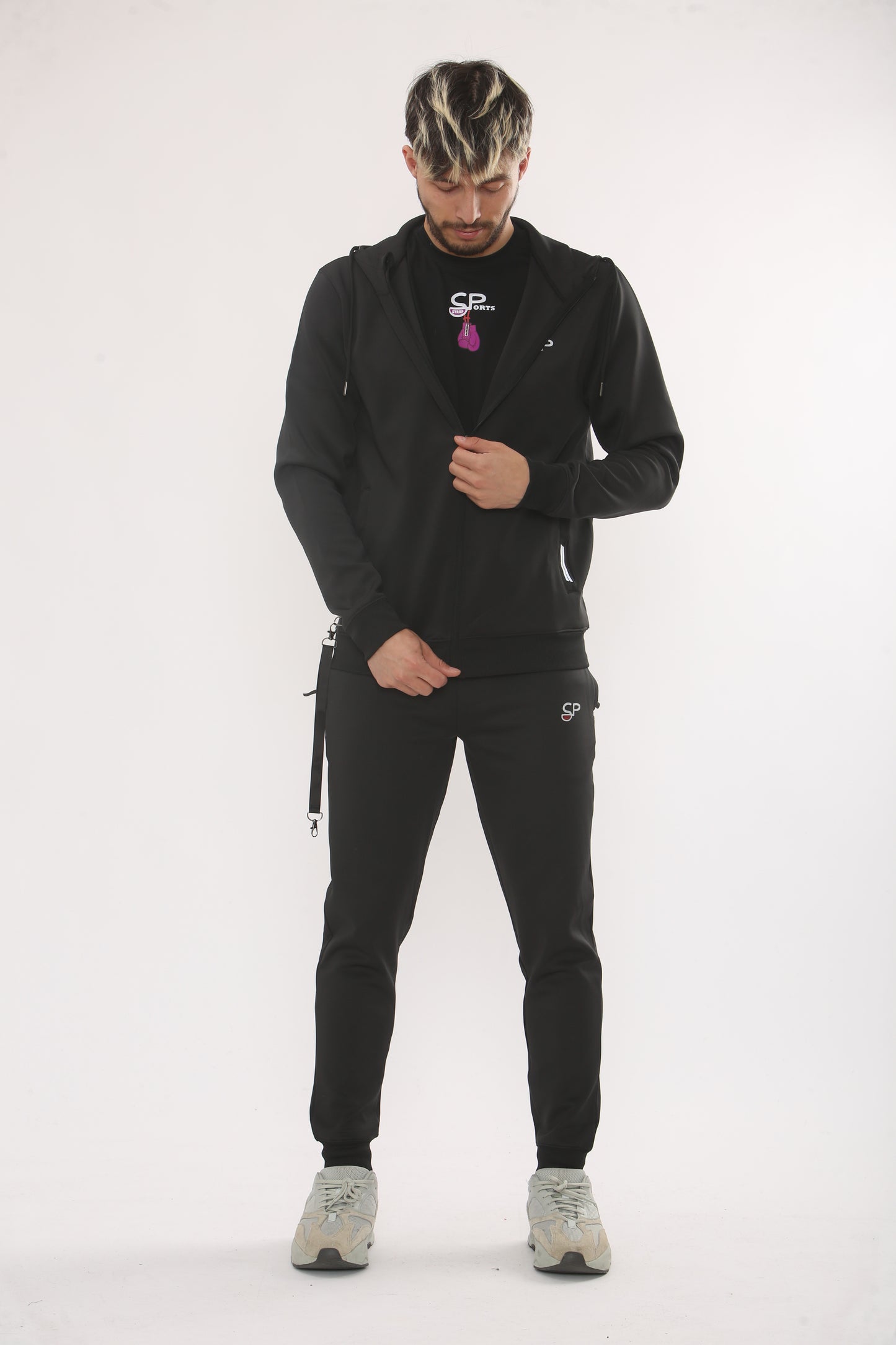 BLACK TRAINING TRACKSUIT