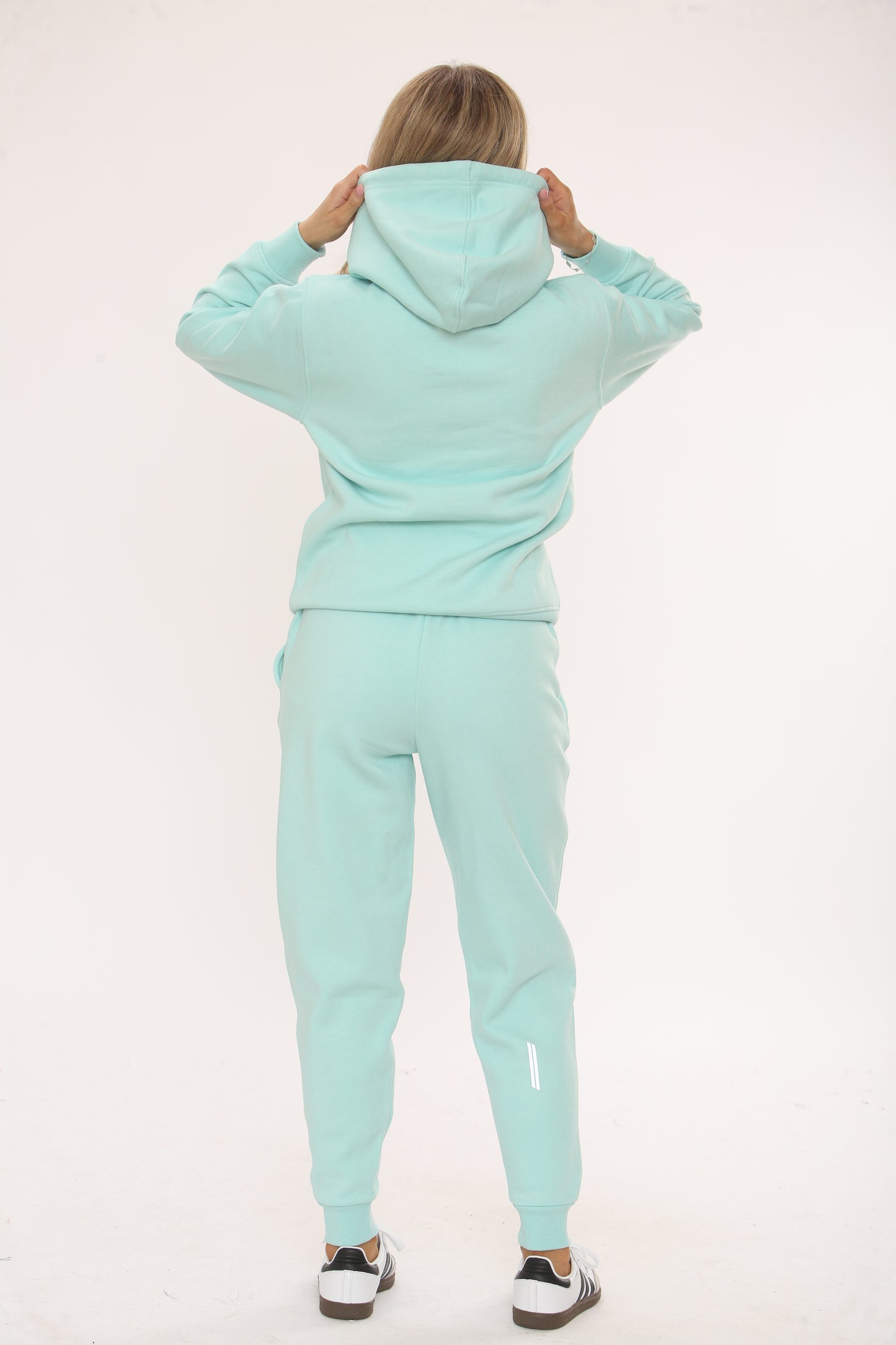 MINT COTTON HOODIE AND JOGGERS WITH STRAP CONNECTION ANIMI EDITION