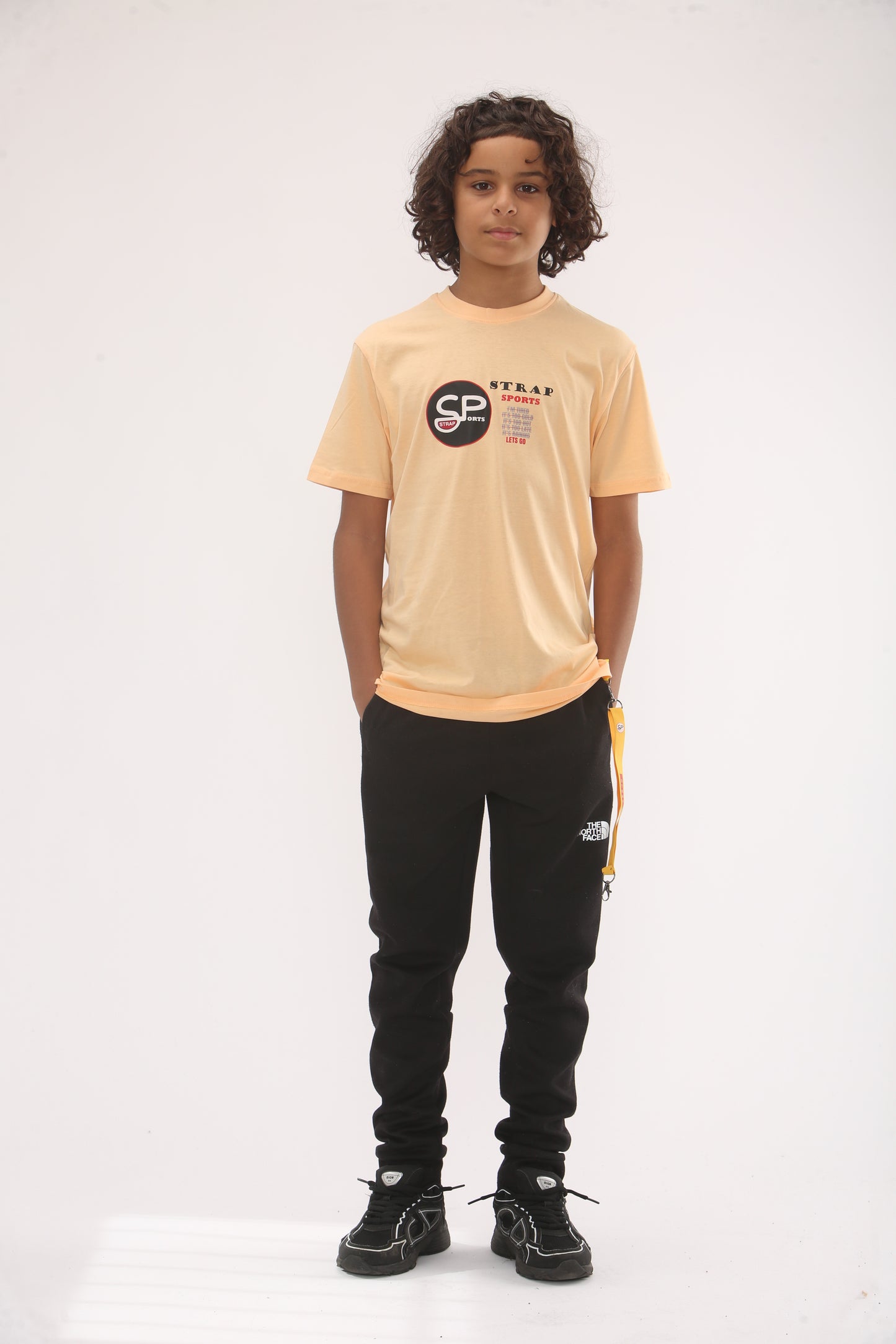 FRONT CHEST LOGO CREW NECK TSHIRT
