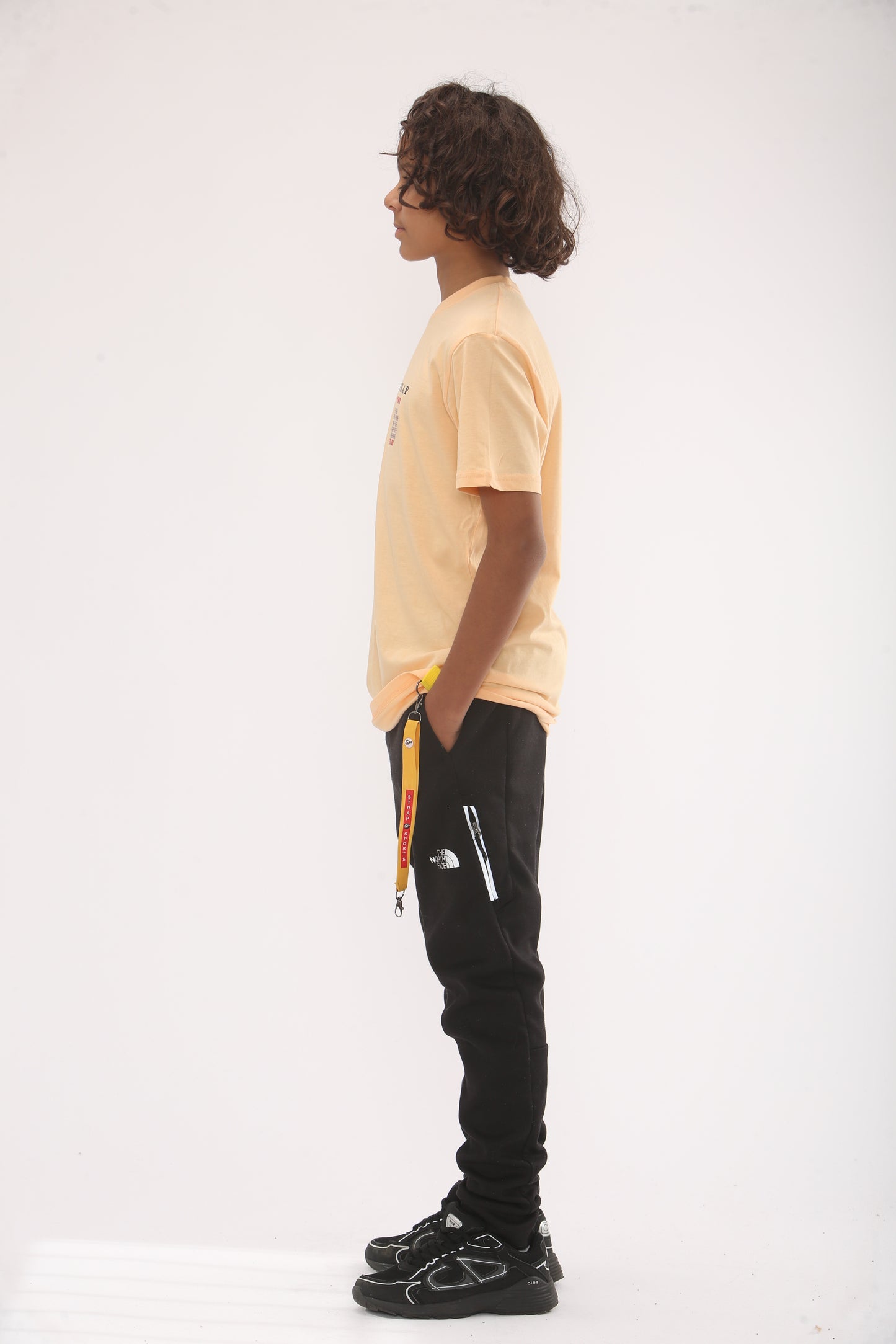FRONT CHEST LOGO CREW NECK TSHIRT