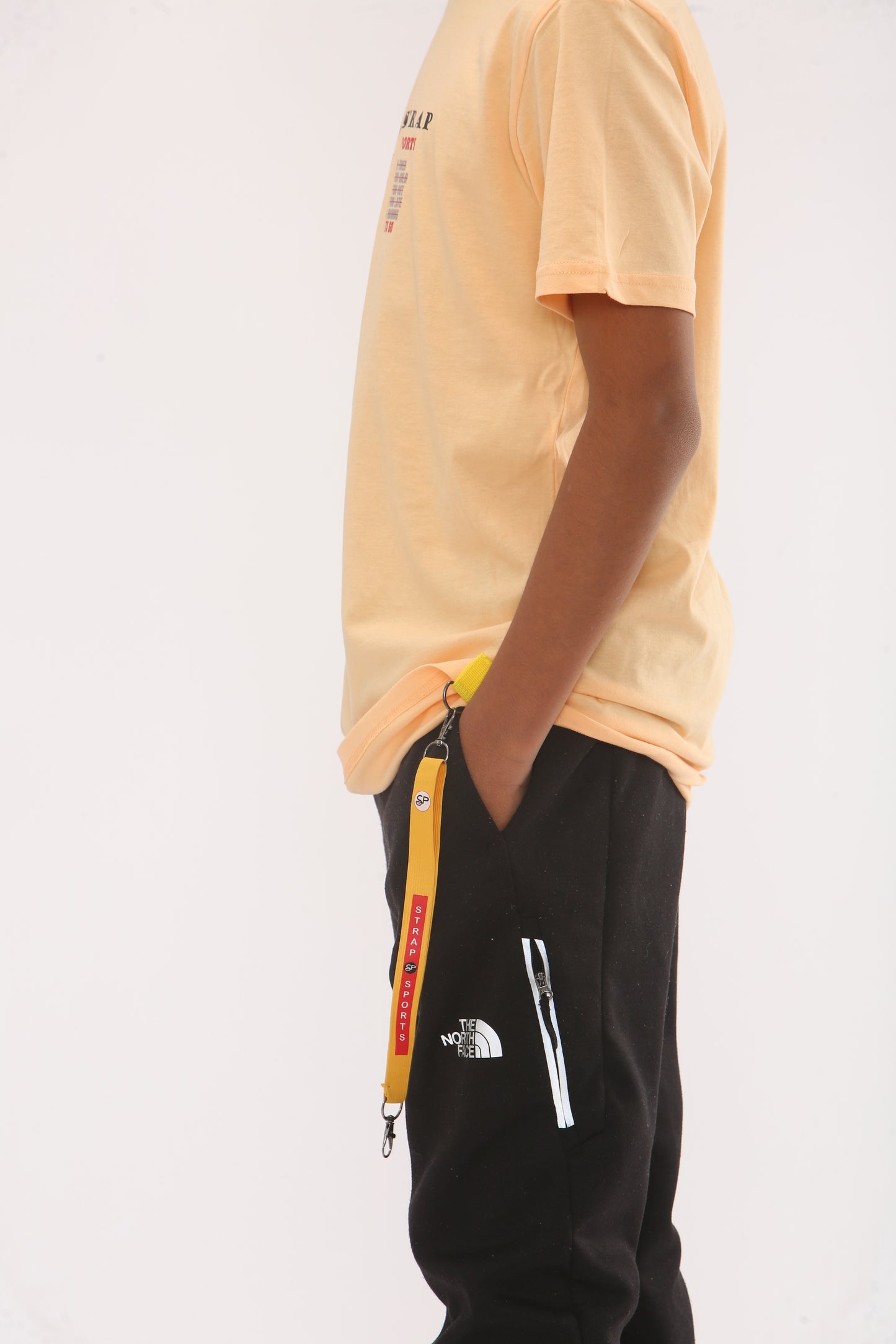FRONT CHEST LOGO CREW NECK TSHIRT