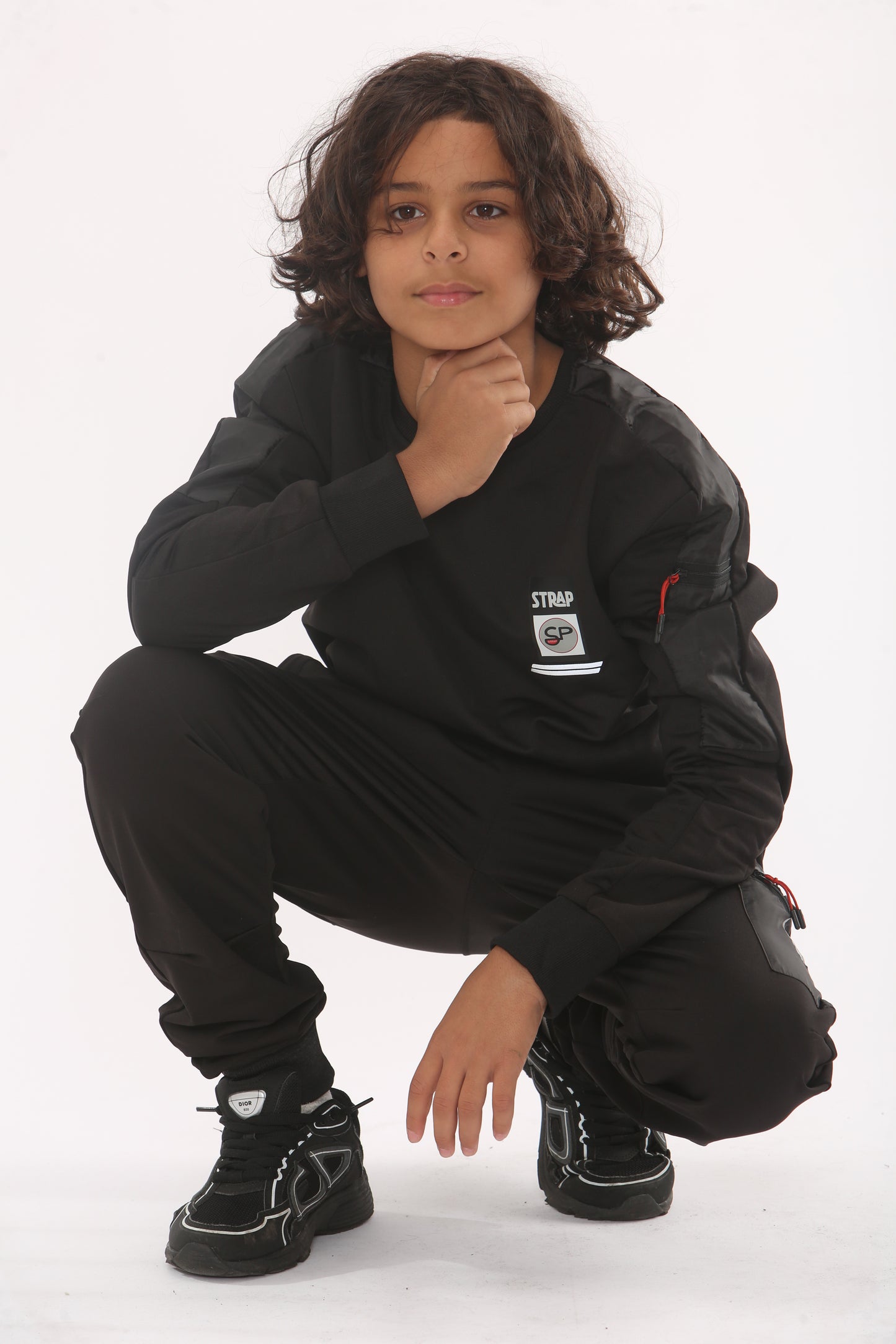 KIDS AND ADULT SIZE TRACKSUIT TRACKSUIT 14YRS AND ABOVE