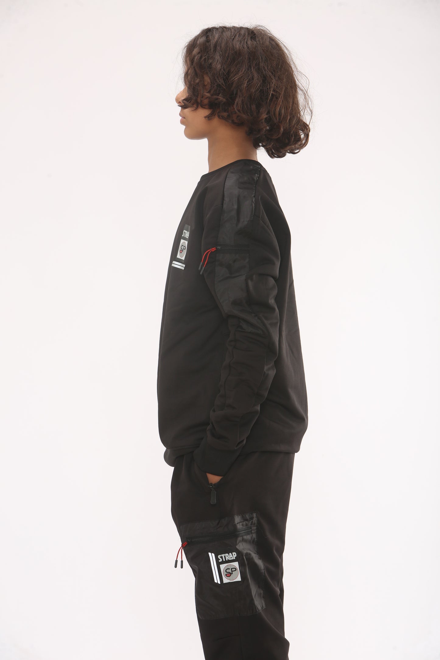 KIDS AND ADULT SIZE TRACKSUIT TRACKSUIT 14YRS AND ABOVE