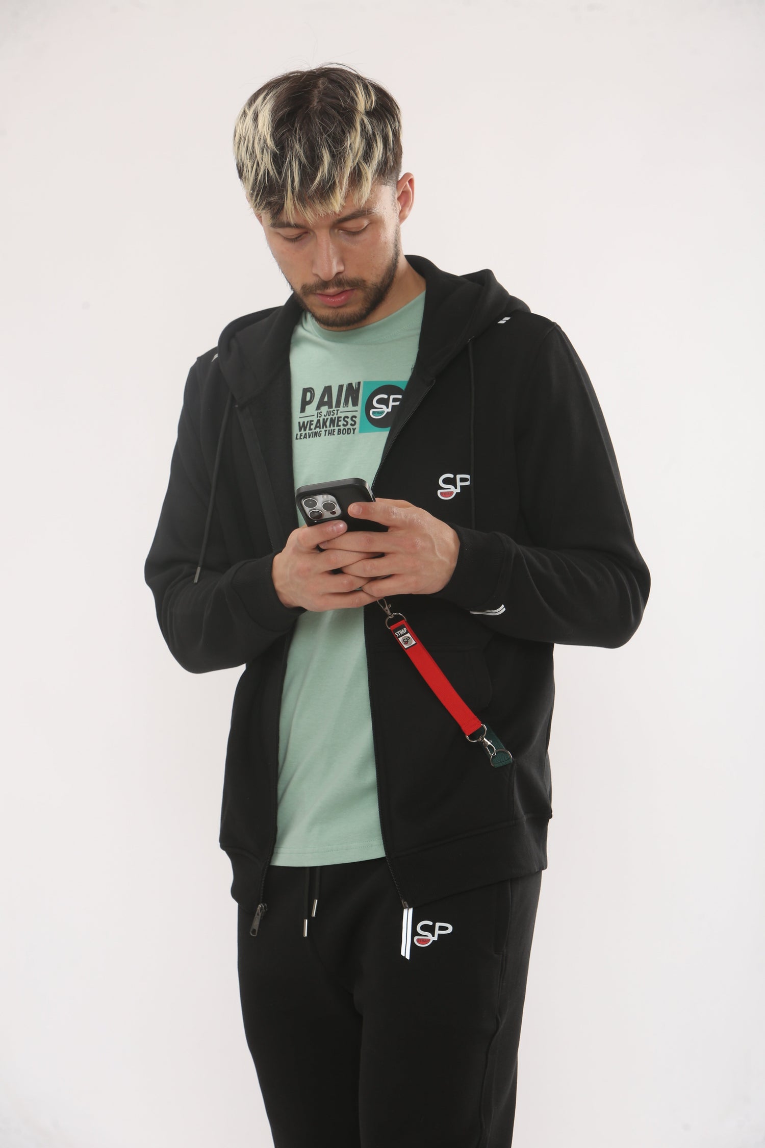 MENSWEAR