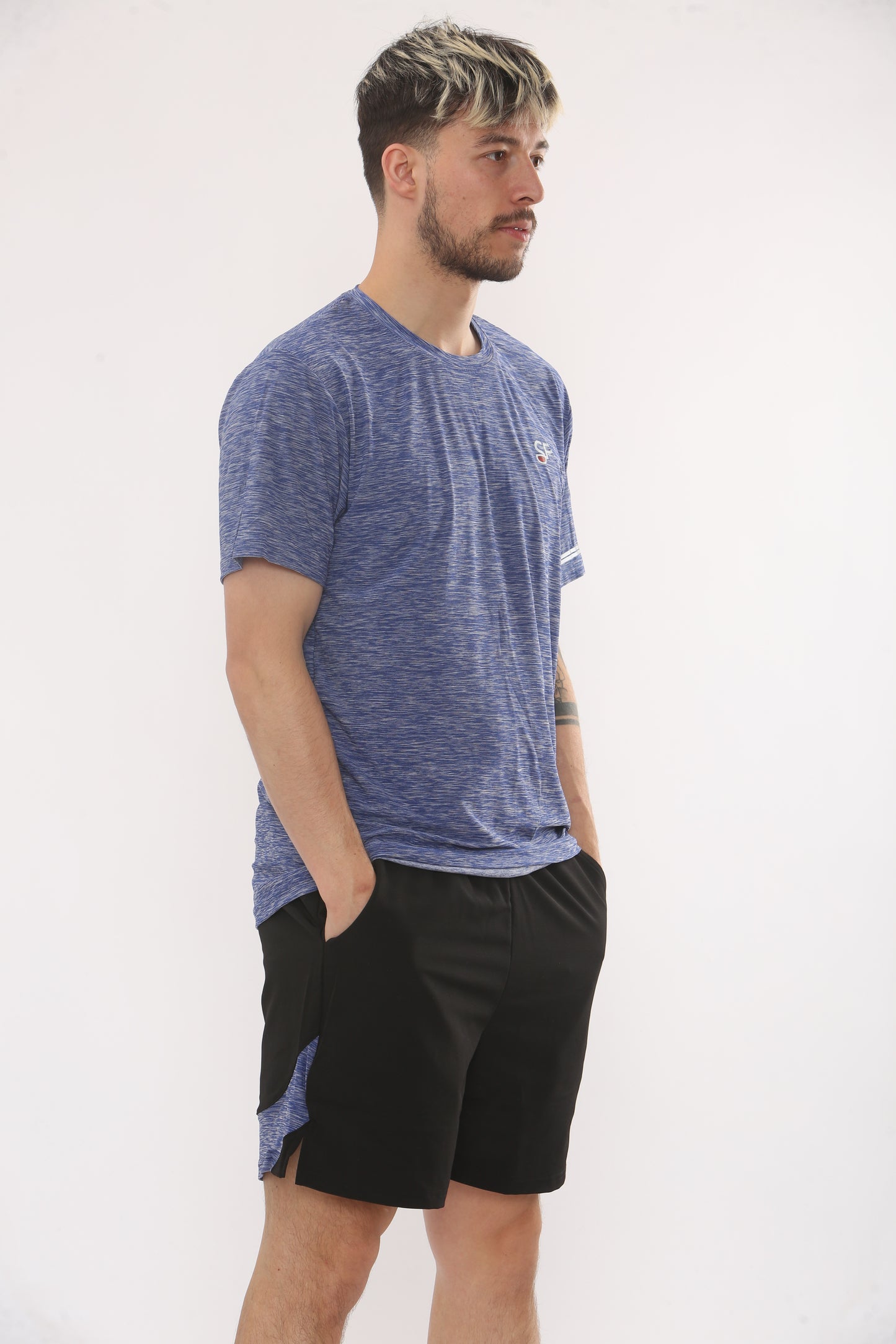 T SHIRT AND SHORTS SET