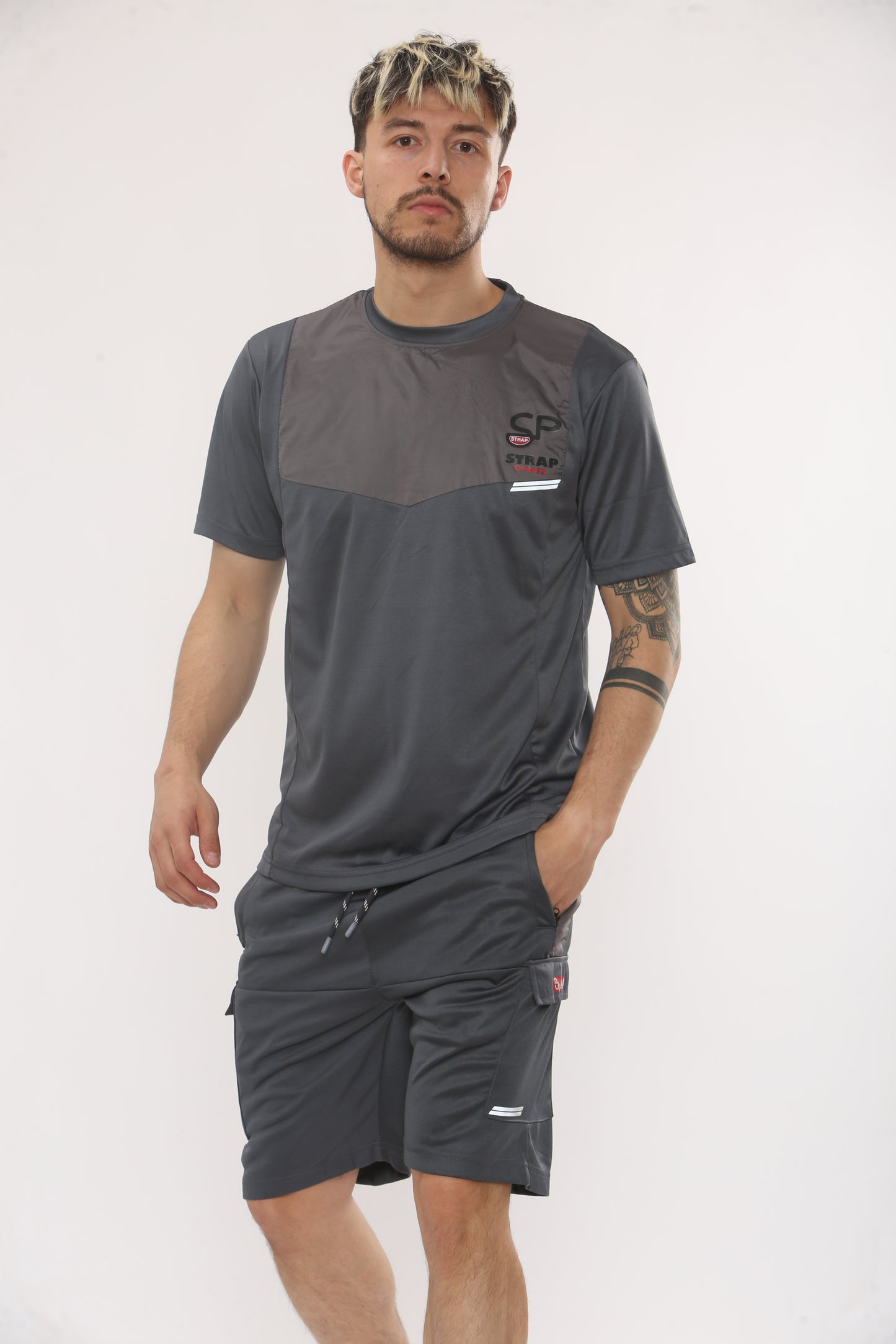GREY T SHIRT AND SHORT SET
