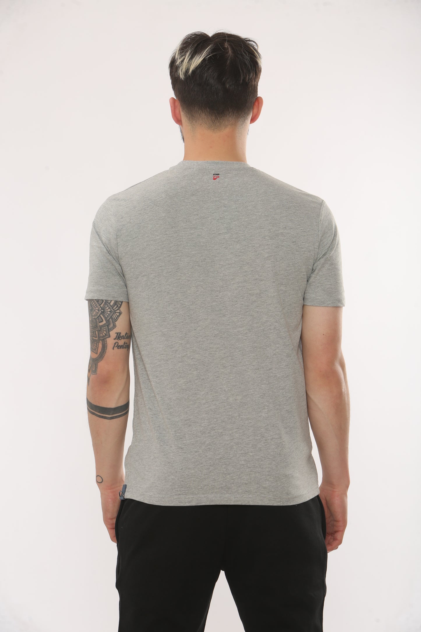 GREY CREW KNECK TSHIRT