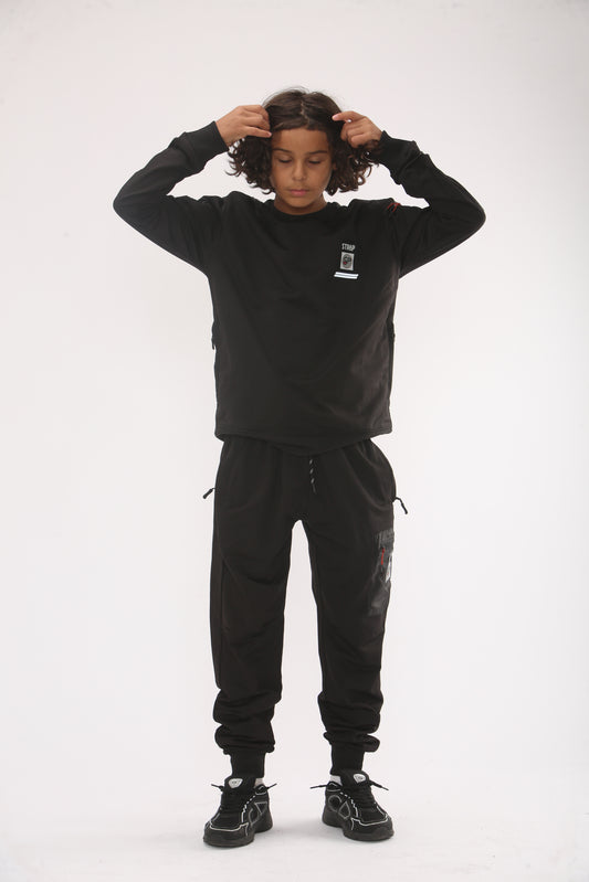 KIDS AND ADULT SIZE TRACKSUIT TRACKSUIT 14YRS AND ABOVE